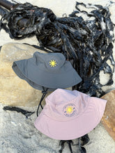 Load image into Gallery viewer, Sun Hat - The performance Explorer- Charcoal